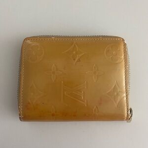 Louis Vuitton Vernis Compact Wallet